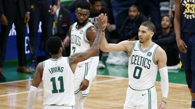  字母哥暴扣次数创新高雄鹿轻取魔术豪取六连胜  